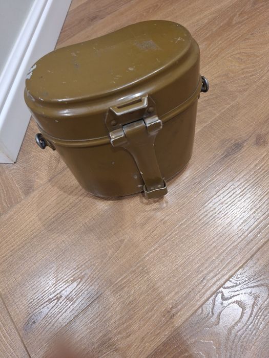 Продам военный котелок