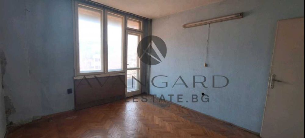 Продава се Тристаен апартамент в Пловдив, Каменица 1 - 100 кв.м за 1750 €/кв.м - Снимка #5