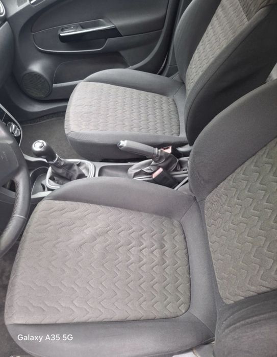 Opel Corsa 1.2 бензин 85 к. с.