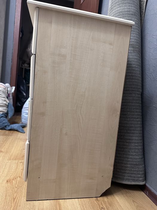 продам комод для спальни