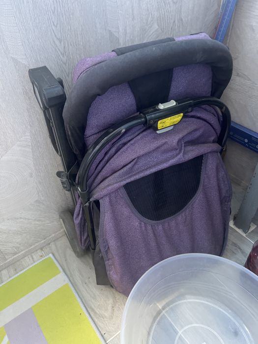 Коляска летяняя отдам за 5 тыс