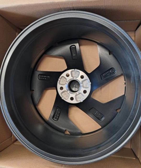 Skoda Kodiaq джанти 19 цола Octavia Superb Karoq