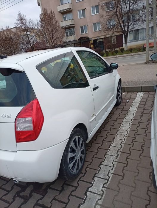 Vând Citroen C2 anul 2009 in stare bună