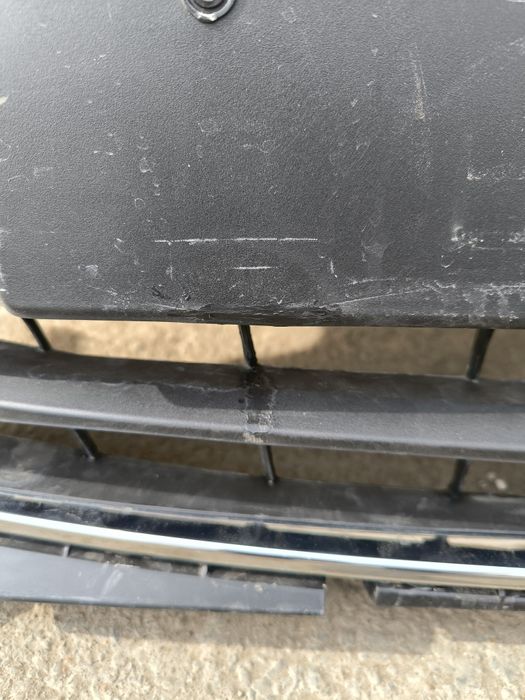 Решетка радиатора Шевроле  оникс