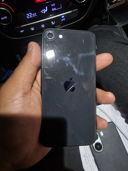 Iphone se 2020 64gb