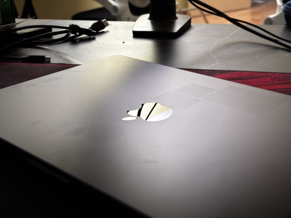 MacBook M4Pro, 24gb ram, 512gb storage