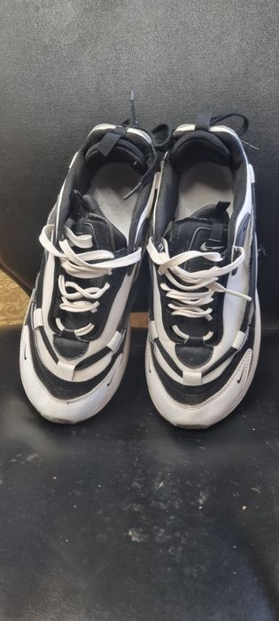 Продавам Nike Air Max  Furyosa