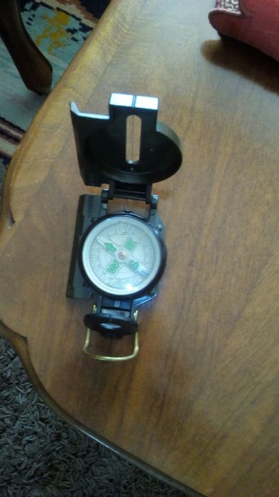 vand busola drumetie.