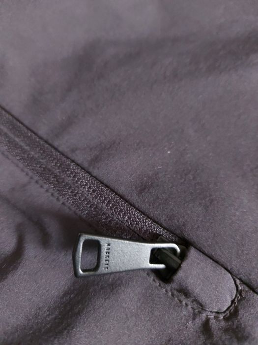 Hackett, М48/L50,две лица мъжко яке, термофибри ново водоустойчиво