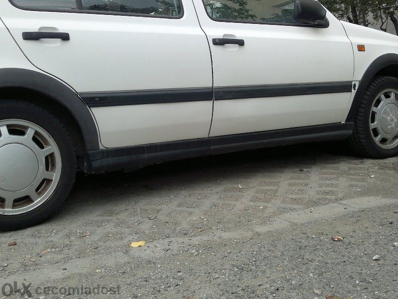 продавам на части Голф3 2000куб. 2е 115к.с Gti