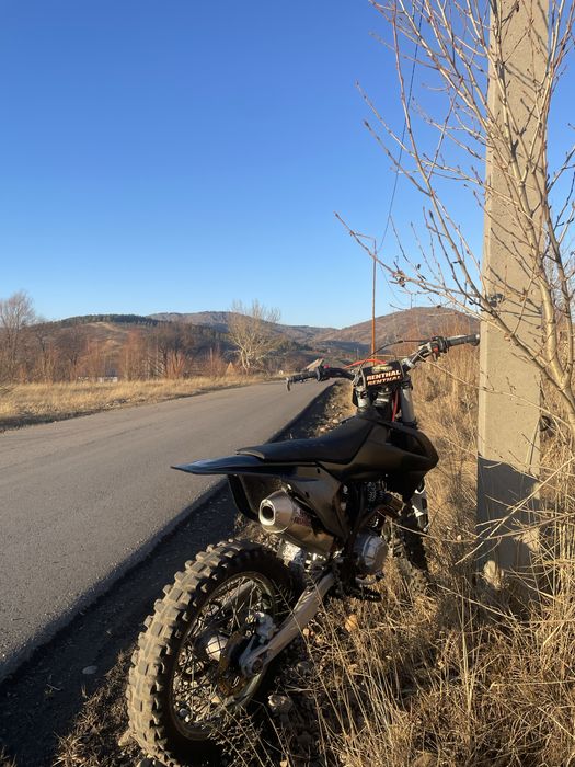 Продам мотоцикл эндуро