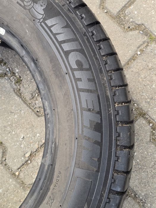 235 65 16c Michelin