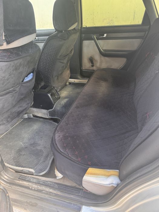 Продам машину Ауди 100