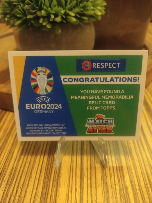 Leader Relic Andy Robertson - карти Match ATTAX Euro 2024