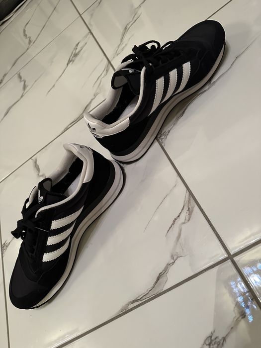Кроссовки Adidas originals