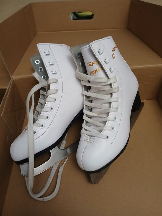 Продам коньки граф мантана