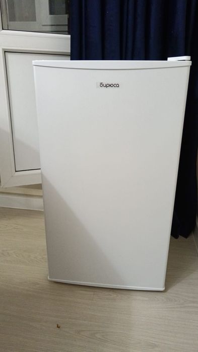 Продам мини холодильник Бирюса