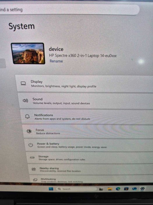 HP Spectre x360 2-in-l Laptop 1 -eu0xxx