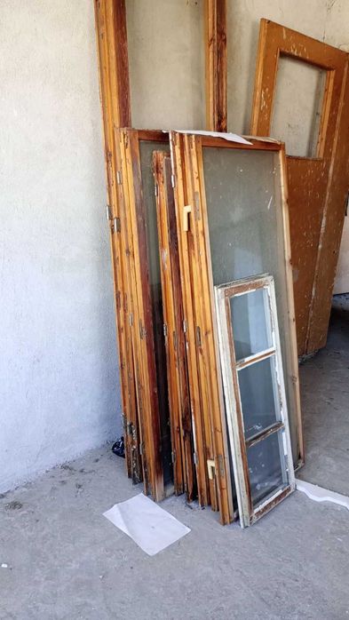 Крила от прозорци - 2 употреба /60 броя/ от 35-49 лв/ броя