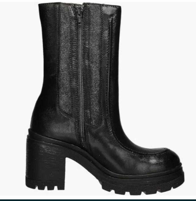 Чисто нови боти Salamander- 38 номер, естествена кожа.