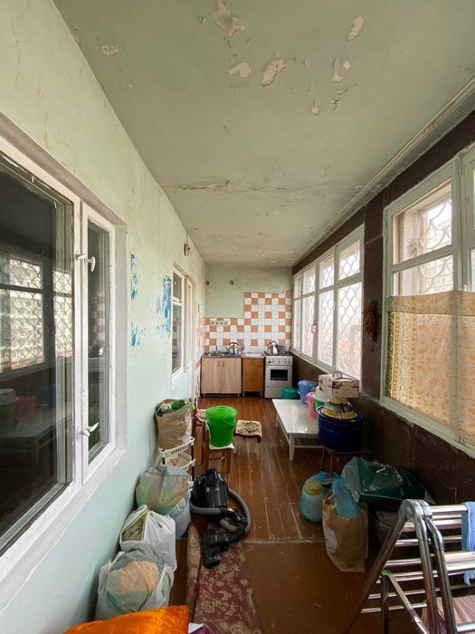 Срочно продается 3-х комн квартира Куйлюк массив-5, 3/5/5