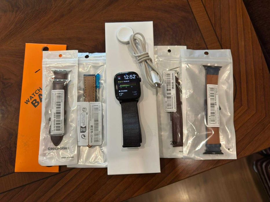 Apple Watch S10 GPS 46mm | Jet Black + 5 curele cadou