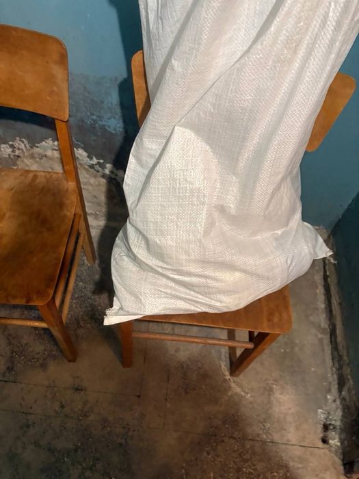 Обикновен стол  за сядане