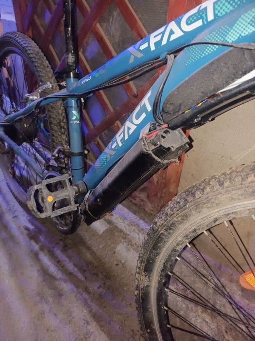 Bicicletă asistata electrică MTB 36V - motor hub mare, baterie, NOUA