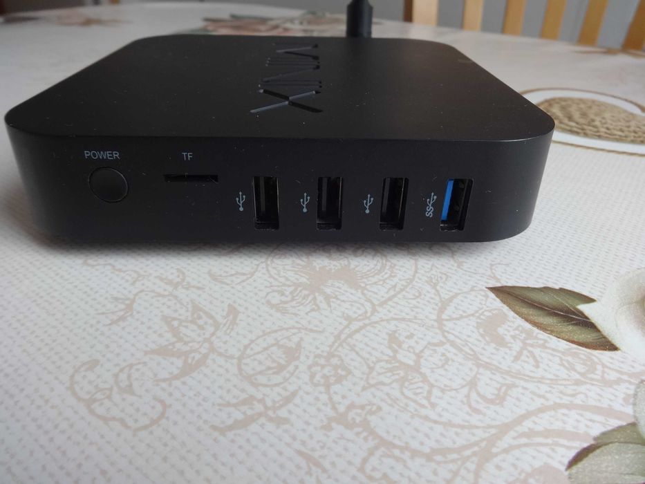Мултимедиен мини компютър Minix NEO Z83-4 Pro Mini PC – Intel Atom X5-Z8350 / 4GB RAM / 32GB eMMC/ HDMI с Windows 10 Pro