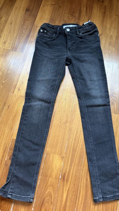 Детски дънки и клинове calvin klein, nike, zara