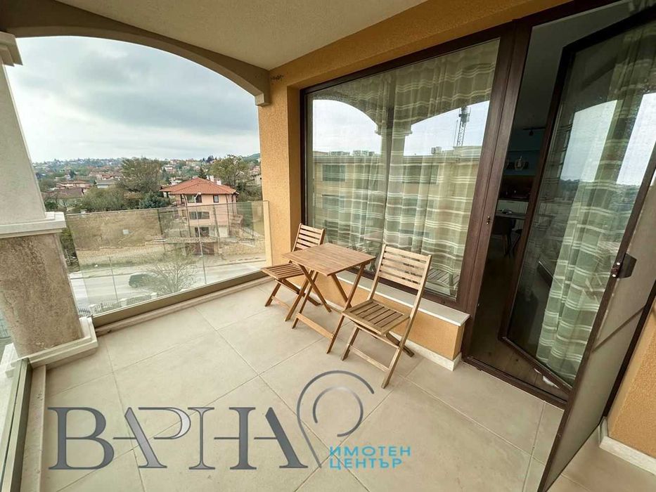 Дава се под наем Двустаен апартамент в Варна, Център - 70 кв.м за 398.82 € - Снимка #12