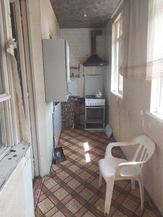 Чиланзар 20 квартал 2/4/4 ор-р Китайское здание