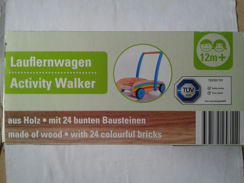 Premergator din lemn, cu 24 cuburi de construit, viu colorate, nou