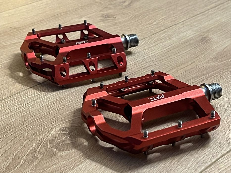 Грипове AMS & Платформи RFR