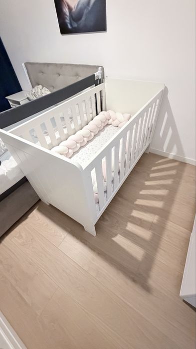 Patut bebelus Mothercare + saltea premium din cocos | Ca nou | Achiziție 2024
