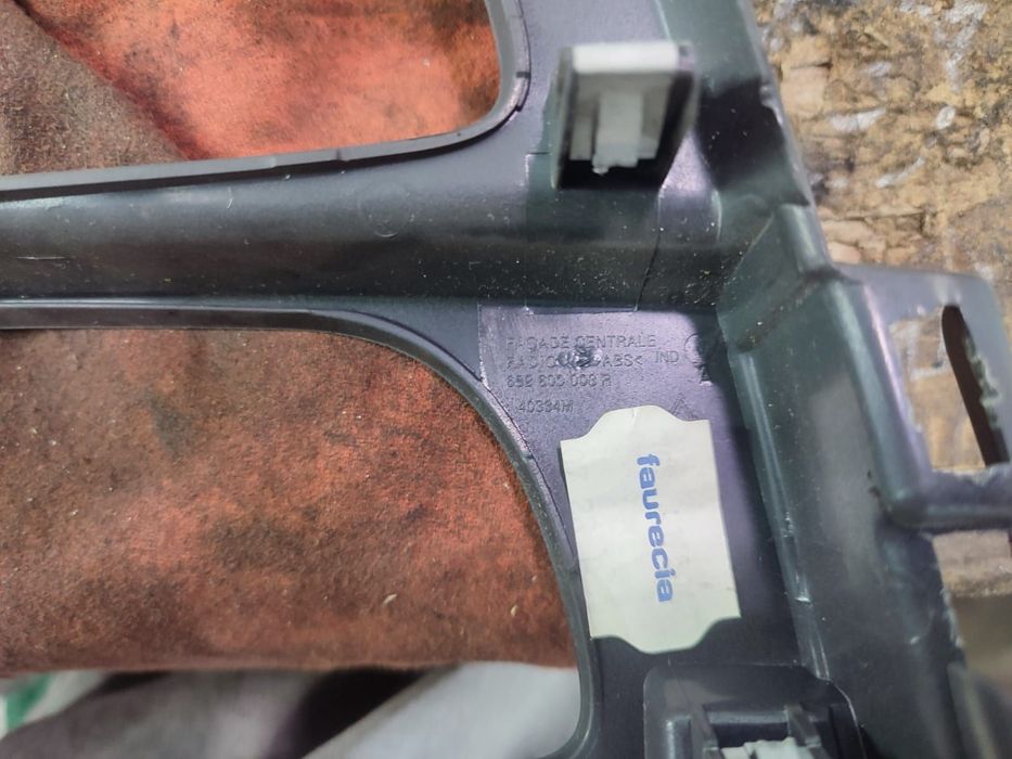 Rama consola centrala 682600003r Renault Megane 3 [2008 - 2014] 1.5 d