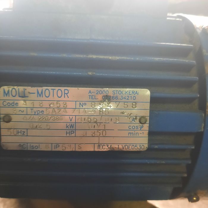 Motoare cu reductor