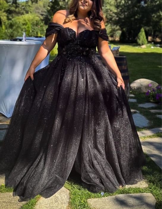 Официална рокля за повод