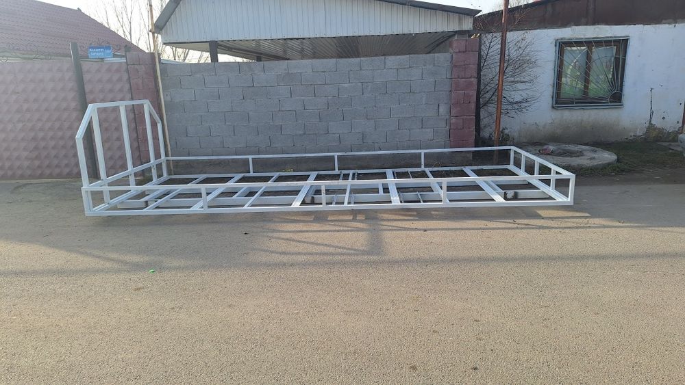 Борт на газель..