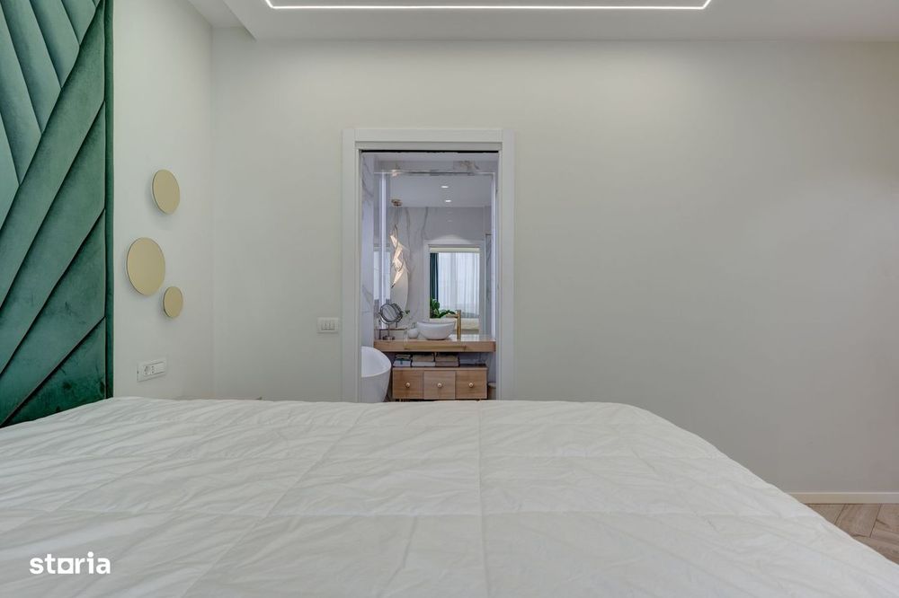 Apartament spectaculos 4 camere | 150 mp utili + terasă generoasă 70 m