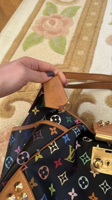 Geanta Louis Vuitton