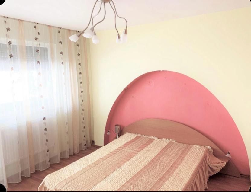 VANZARE!Apartament 3 camere ultracentral, proprietar