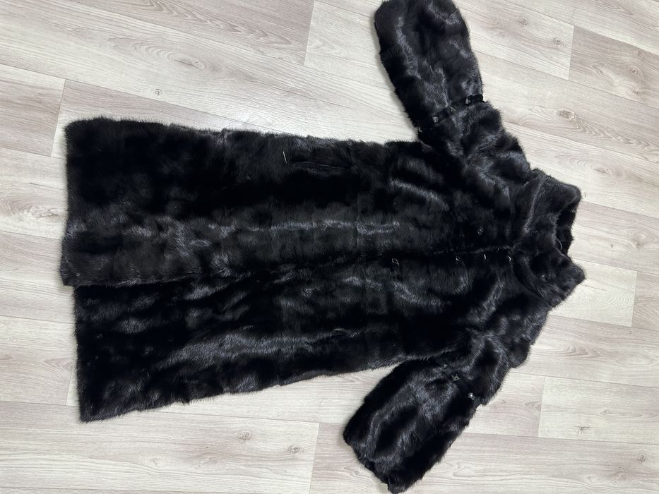 Продам норковую шубу