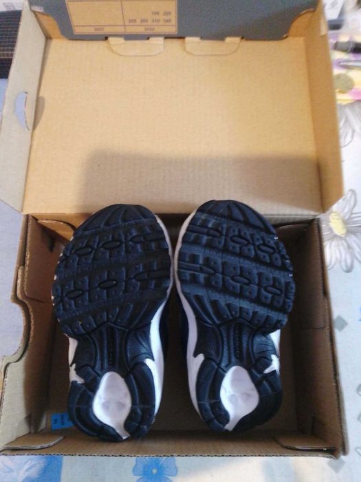 New Balance бебешки обувки
