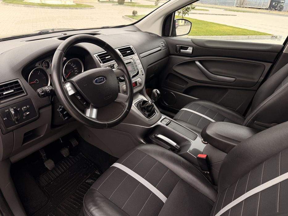 Ford kuga An 2011 2.0TDCi 140Cp 4x4 Euro 5 Piele/Adus recent