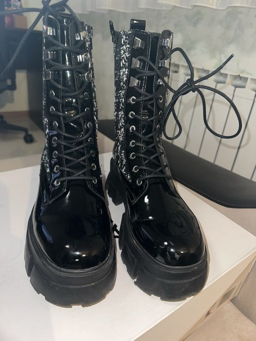 Черни дамски боти Aldo