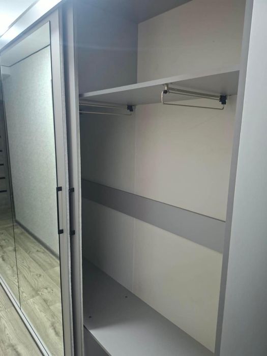 Шкаф купе 4 раздвижные двери