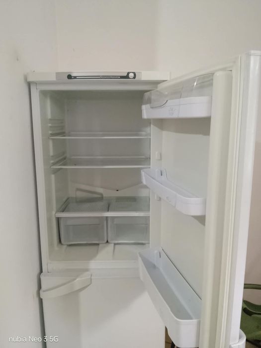 Бу холодильник Indesit
