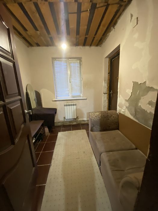 Земельный участок с домиком