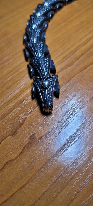 Неръждаема стоманена гривна